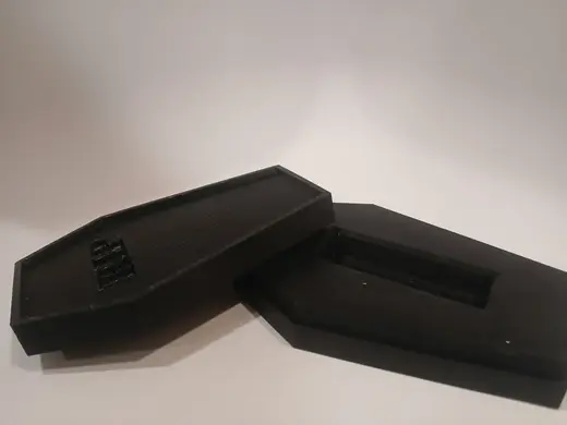 USB Flashdrive Coffin