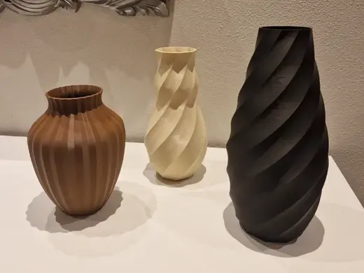 Twist vase collection