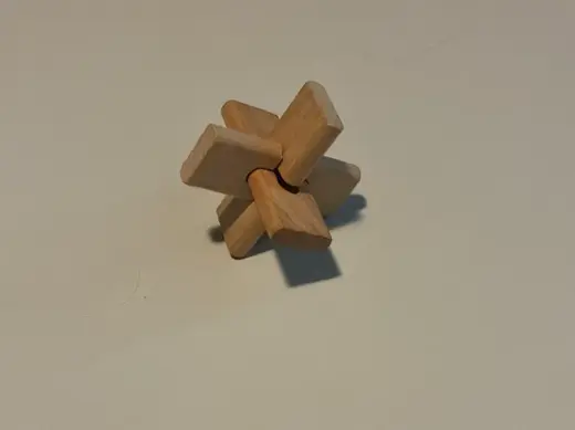 Fun wooden puzzel