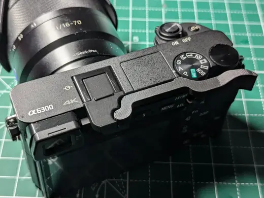 Sony a6000/a6300/a6400/a6500 Foldable Thumb Grip