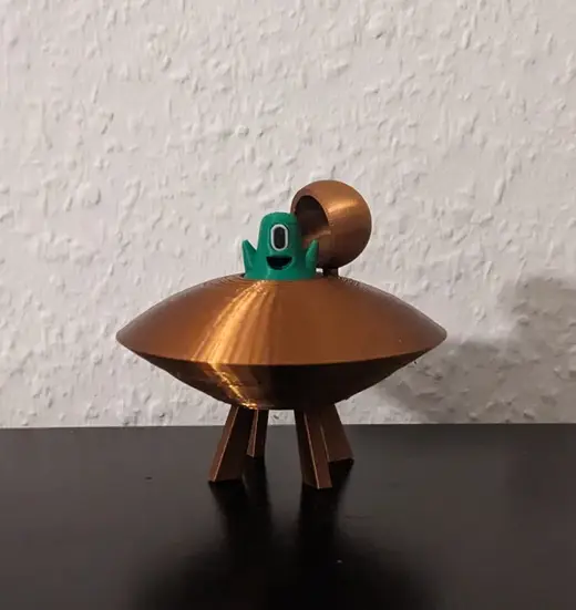 UFO with Alien