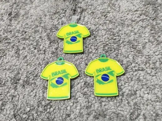 Keychain Brazil T-shirt - camisa do Brasil