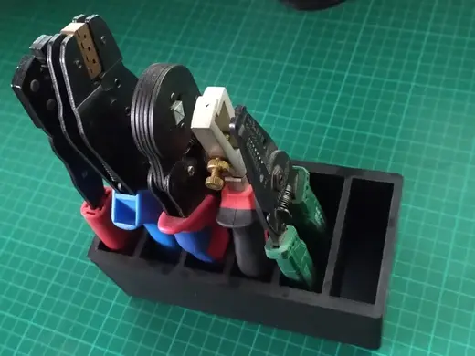 Gridfinity Large Pliers, Crimpers, etc Bin 4x2x10