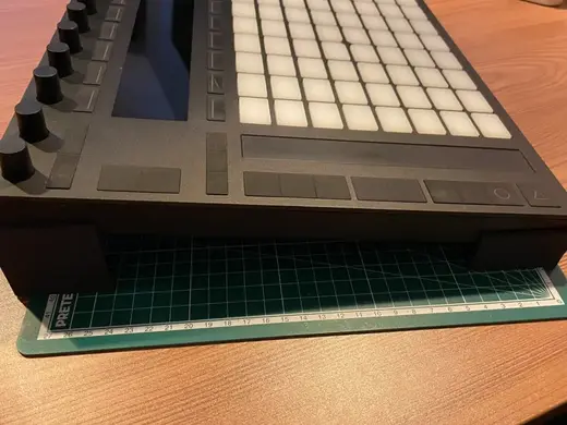 ABLETON PUSH STAND