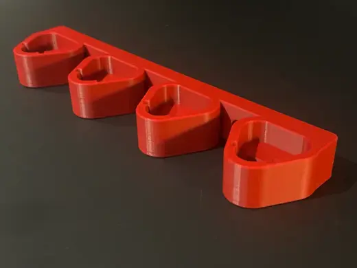 Holder for 4x Milwaukee M12 batteries