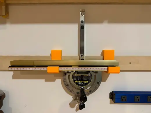 Incra 1000HD/SE wall mount + french cleat