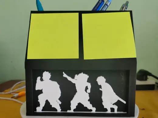 Demon Slayer Desk Organiser with Sticky Notes 400