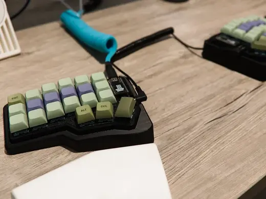 Corne Keyboard Tented Base: Parametric