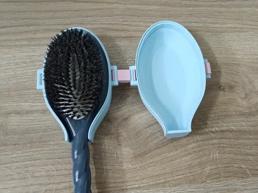 Etui de voyage pour brosse à cheveux