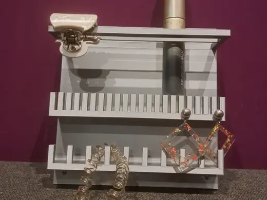 jewelry wall holder