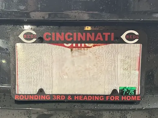 Cincinnati Reds License Plate Frame