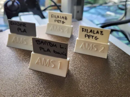CALILAB, the Calibration AMS Filament Label holder