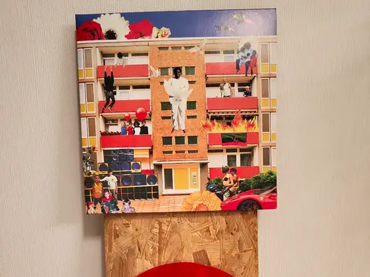 Vinyl + Cover Wallmount mit NFC
