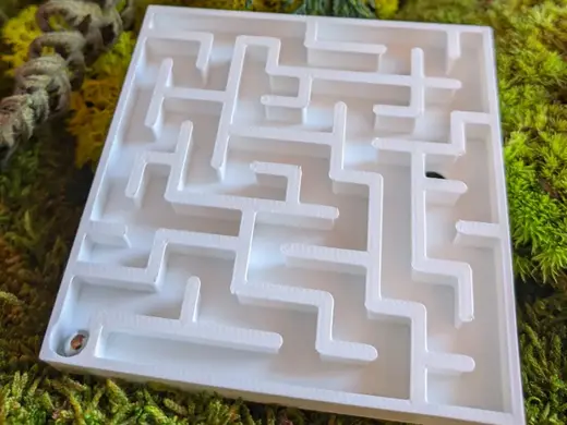 Marble Maze: Different Sizes & Challenges (8 mm)