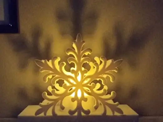 Cozy Winter Snowflake Tealight Holder