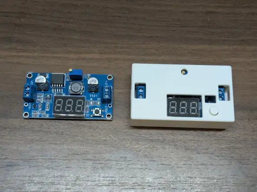 Adjustable LM2596 Case (Display Version)
