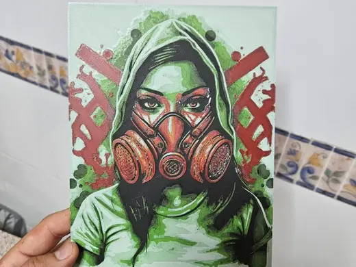 Hueforge Chica mascara de gas Flow color