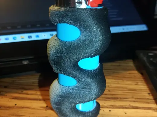 bic lighter sleeve smoke 1