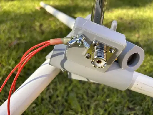 POTA Vertical ham HF antenna with tripod