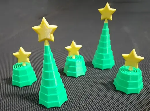 Christmas Tree with Star Collapsible Fidget