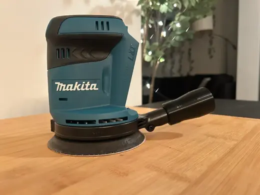 Makita DBO180 Vacuum Adapter – Hose Connector