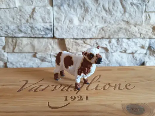 Realistic Spotted Brown Sheep - Schleich Inspired