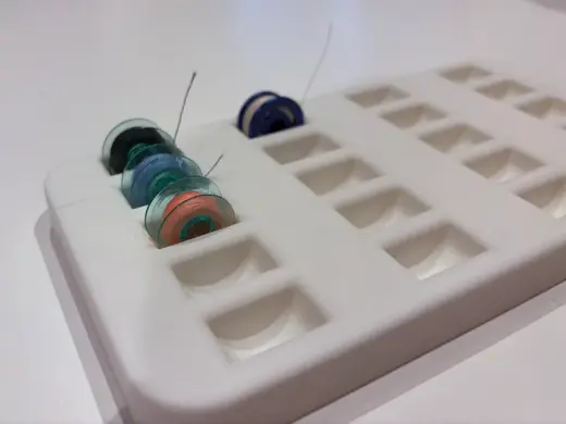 Bobbin Spool Holder – 20-Slot Organizer