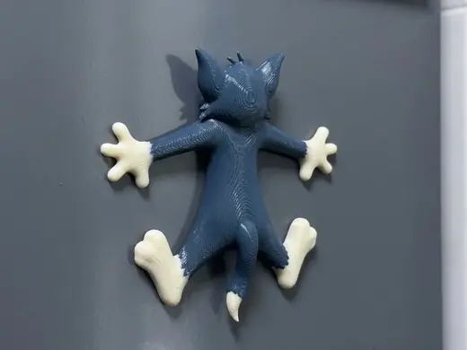Tom & Jerry Chocados en la Nevera (tom)