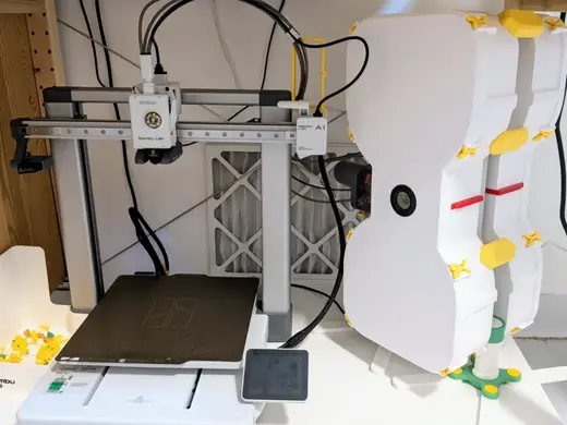Vertical stand for AMS Lite with adjustable legs