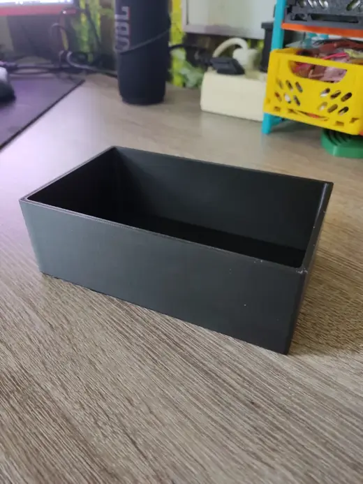 Simple box 90x150x50