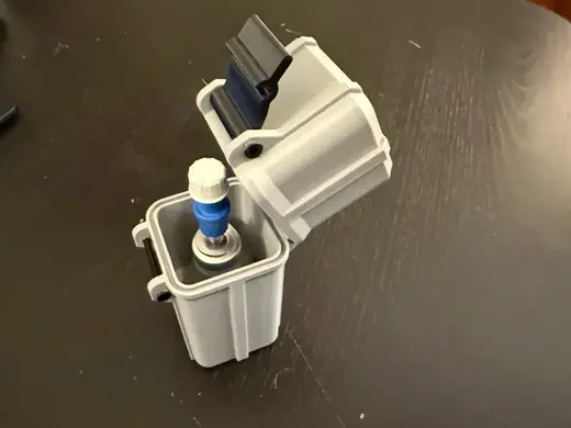 Hospira BAC Water with Spike Container