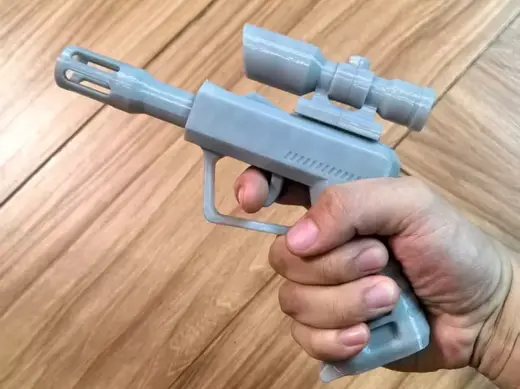 手感很好的小手枪玩具模型