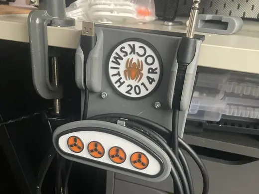 Rocksmith 2014 Real tone cable hanger for desk