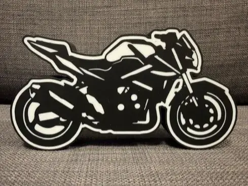 Suzuki GSR750 Lightbox