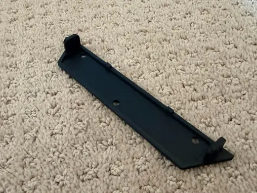 Phanteks Enthoo Evolv USB Flap Hinge Fix - 8.3g