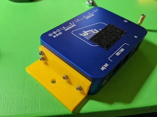 Minimalist Mount Plate for Power Box Advance