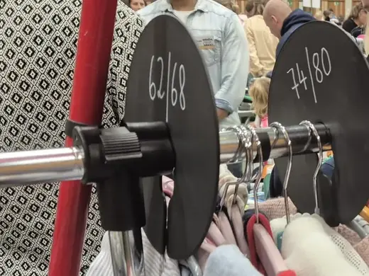 Grössentrenner Kleiderstange Verkauf Flohmarkt