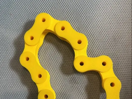 Sprocket chain fidget toy