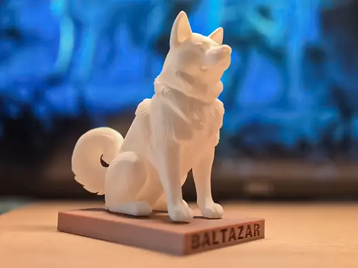 Customizable Akita Dog with Display Base NO AMS