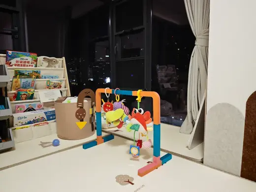 宝宝健身架