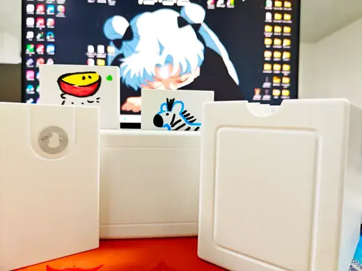 3D打印儿童绘画手机播放器