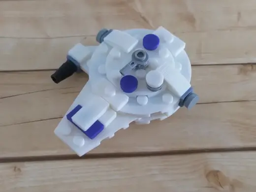 Star Wars Brick 911949 Millennium Falcon Coloured