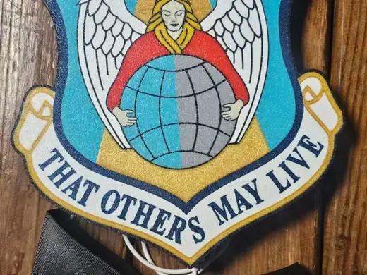 COMBAT RESCUE Logo Lightbox