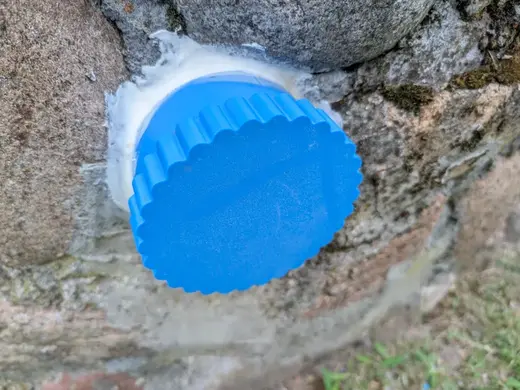 Outdoor Electrical Outlet Cover with Screw-on Cap