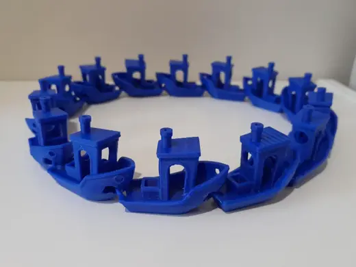 An articulated circle/bracelet of Benchies
