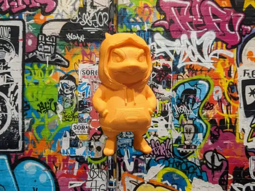Pokemon Charizard Stile Urbano Minimale design