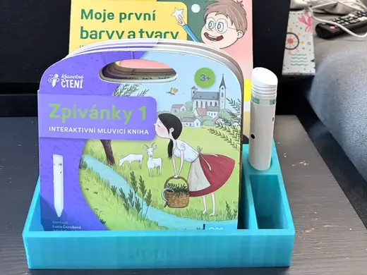Organizer for books and a smart pencil from Albi