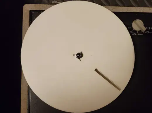 Takeup reel for reel to reel tape player
