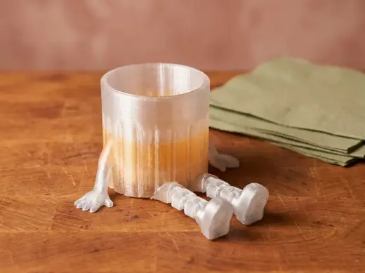 Articulated Flexi Whiskey Glass Buddy