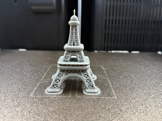 The Wide Eiffel